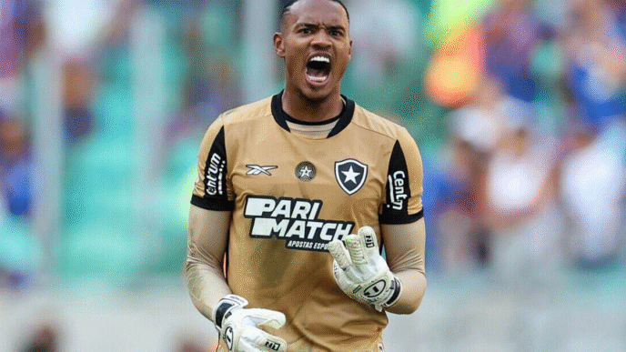 John não acerta com o West Ham e deve permanecer no Botafogo