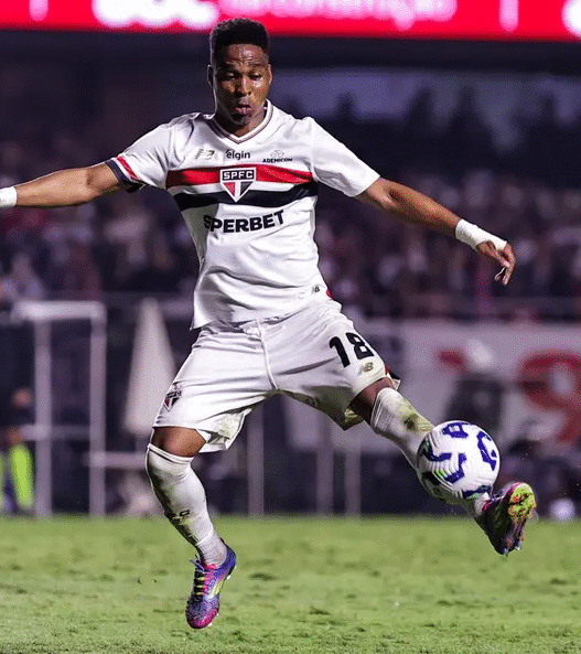 Wendell sofre lesão na coxa e desfalca o São Paulo nas próximas partidas