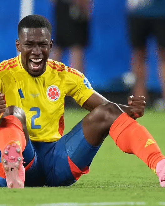 Vasco intensifica negociações por Carlos Cuesta e se aproxima de acerto com o Galatasaray