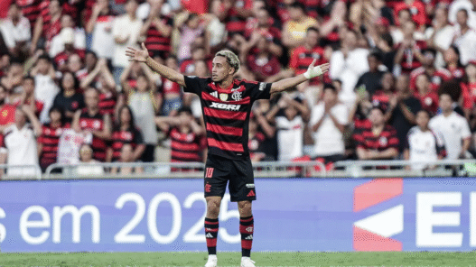 Flamengo vende Matheus Gonçalves para o Al-Ahli