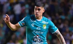 Santos encaminha contratação de Adonís Frías para reforçar a zaga