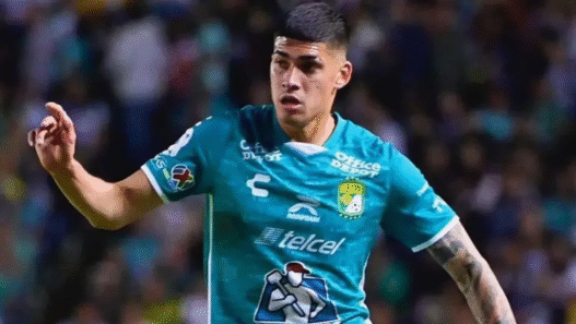 Santos encaminha contratação de Adonís Frías para reforçar a zaga