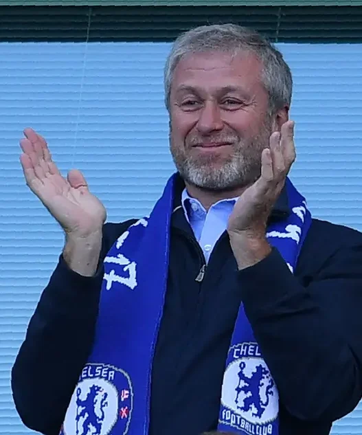 Chelsea é acusado de 74 violações de regras de agentes e pode sofrer punição na Premier League