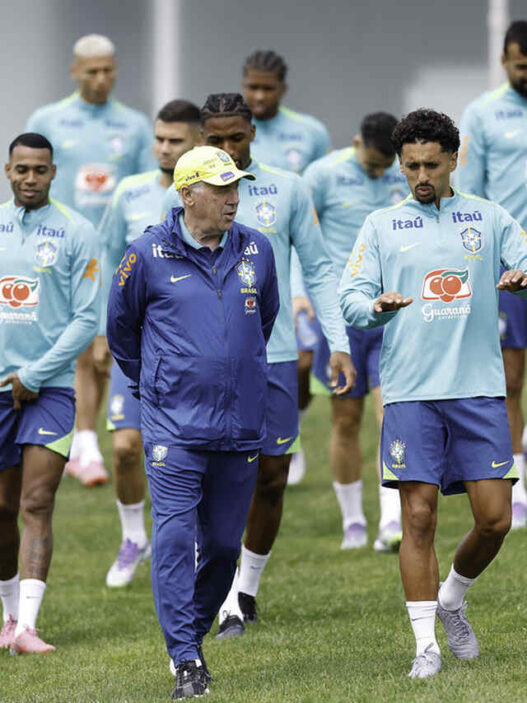 Ancelotti revela conversas com o filho sobre jogo na Altitude