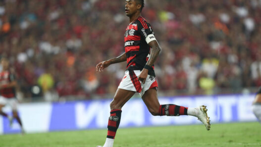 Confira os jogos que Bruno Henrique vai perder no Flamengo