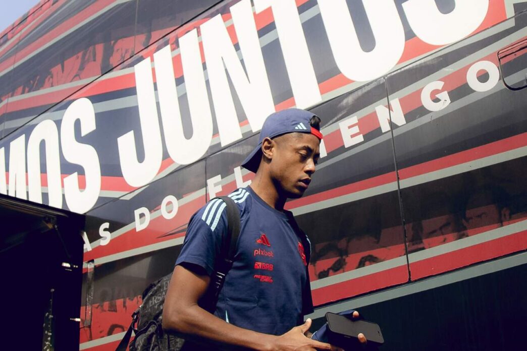 Bruno Henrique, do Flamengo, é punido por 12 jogos