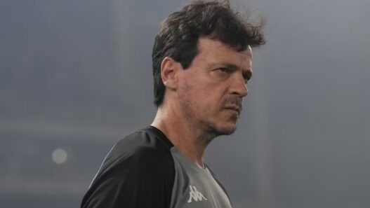 Diniz afirma que Vasco sempre treina pênaltis após classificação