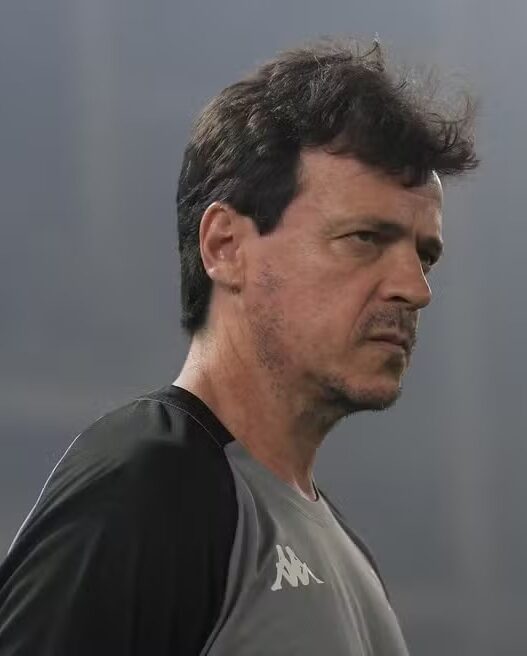 Diniz afirma que Vasco sempre treina pênaltis após classificação