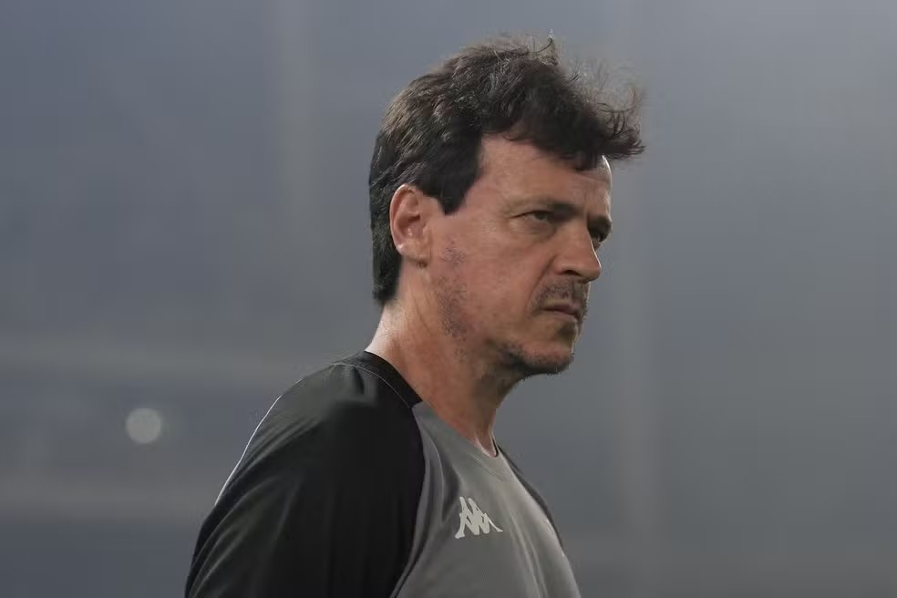 Diniz afirma que Vasco sempre treina pênaltis após classificação