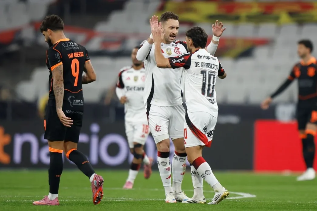 Flamengo assume a liderança do returno do Brasileirão; veja tabela