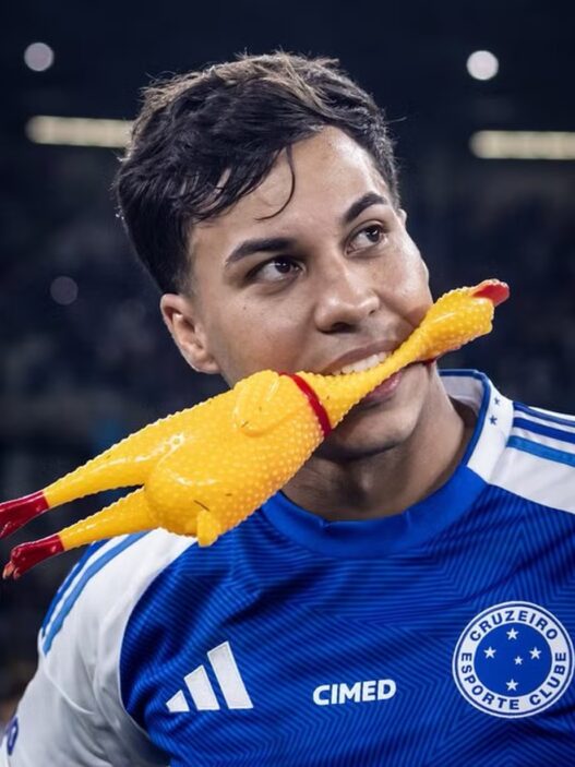 Kaio Jorge, do Cruzeiro, não perdoa Atlético dentro e fora de campo e faz provocações