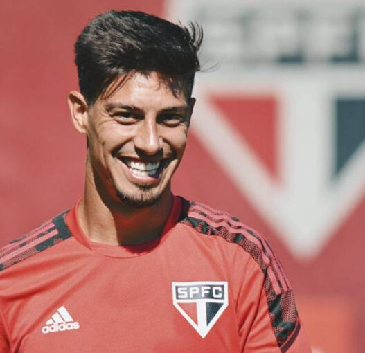 São Paulo negocia retorno de Emiliano Rigoni e corre contra o tempo na janela