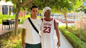 Filho de Ronaldinho Gaúcho, João Mendes assina contrato com futebol europeu