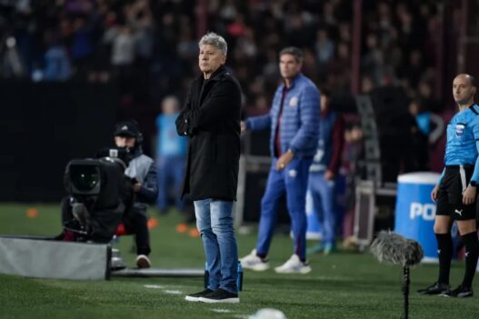 Renato Gaúcho afirma que no Maracanã será diferente para o Fluminense diante do Lanús