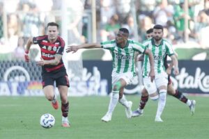 Saúl, do Flamengo, é enaltecido pela imprensa internacional