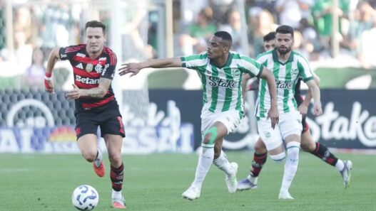 Saúl, do Flamengo, é enaltecido pela imprensa internacional