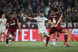 Lanús vence o Fluminense e abre vantagem na Sula