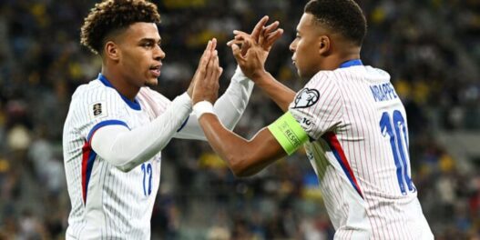 França vence Ucrania com gol de Mbappé