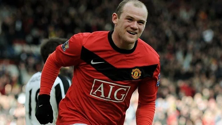 Wayne Rooney revela luta contra o álcool e agradece apoio decisivo da esposa Coleen