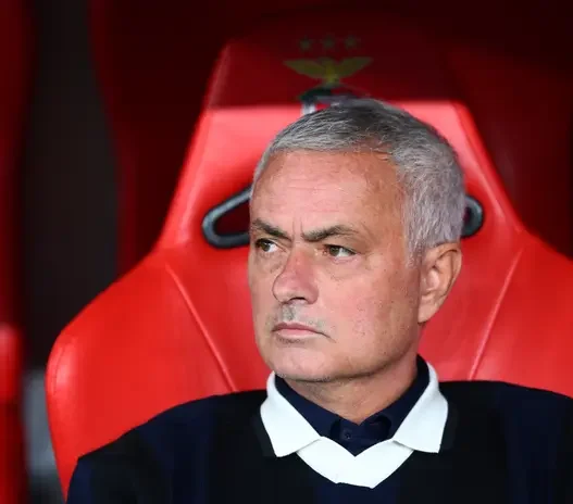 O Mundo Capota: A Volta Surpreendente de José Mourinho ao Benfica