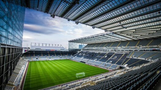 Newcastle x Barcelona: onde assistir e prováveis escalações