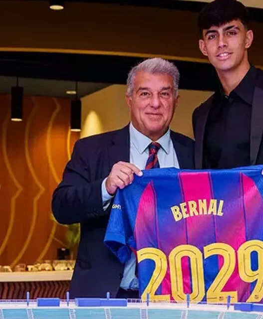 Barcelona renova com jovem até 2029 e fixa multa em 500 milhões de euros