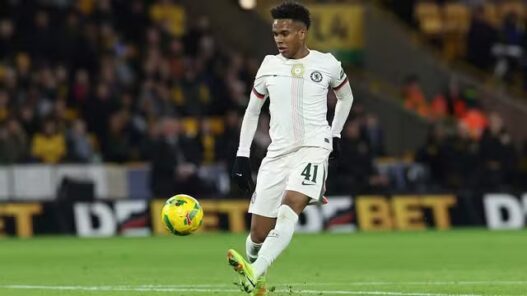 Chelsea, Arsenal e City avançam na Copa, Liverpool decepciona