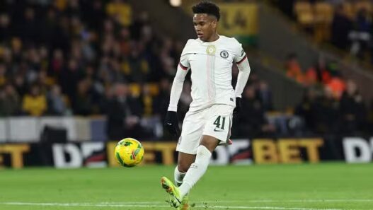 Chelsea, Arsenal e City avançam na Copa, Liverpool decepciona