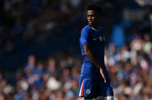 Seguindo Luxa? Técnico do Chelsea projeta Estêvão de 10