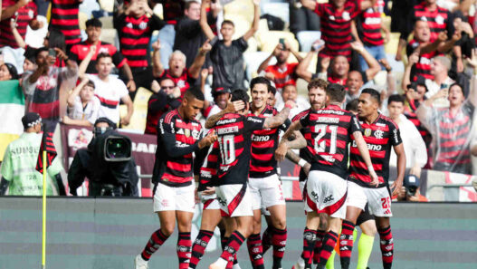 Jogos de hoje (01/11/25) ao vivo de futebol: onde assistir e horário