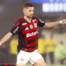 Jorginho, do Flamengo, afirma que é melhor jogar em campo sintético do que gramado ruim