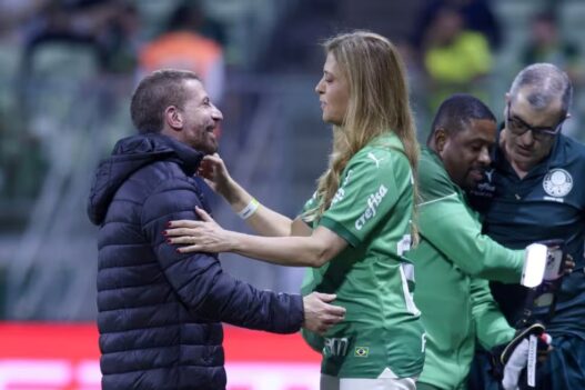 Vasco muda termos em parceria com a Crefisa