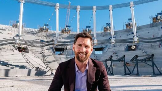 Messi renova com o Inter Miami por mais três anos