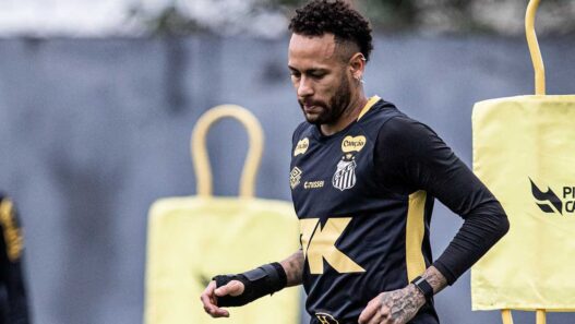 Neymar será relacionado para jogo decisivo do Santos
