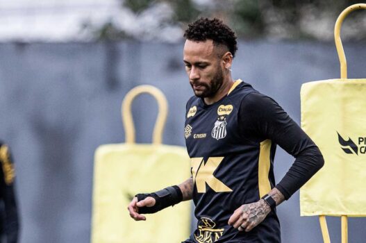 Neymar será relacionado para jogo decisivo do Santos