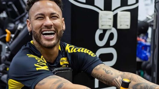 Santos não soma pressa para renovar com Neymar