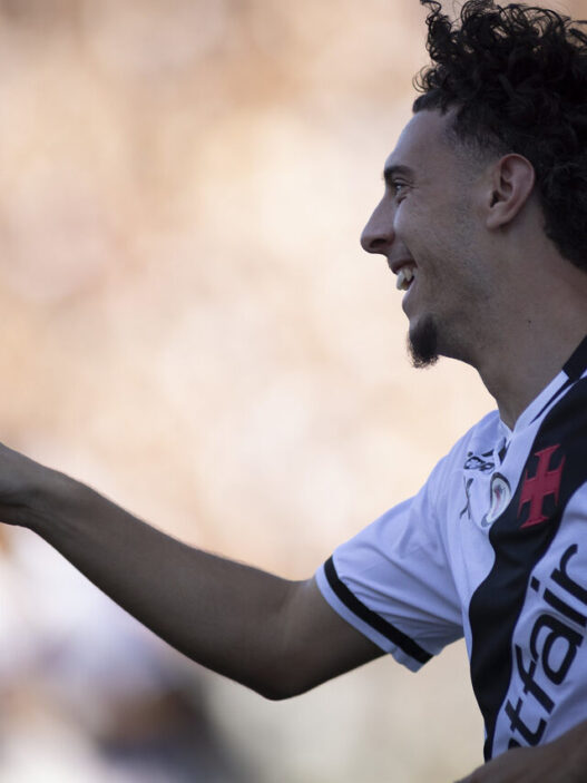 Jogos de hoje (26/10/25) ao vivo de futebol: onde assistir e horário