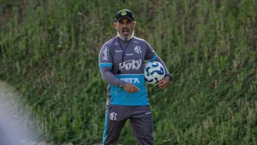 Técnico do Mirassol enaltece campanha em casa e mira jogo direto com o Fluminense