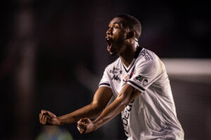 Jogos de hoje (02/11/25) ao vivo de futebol: onde assistir e horário