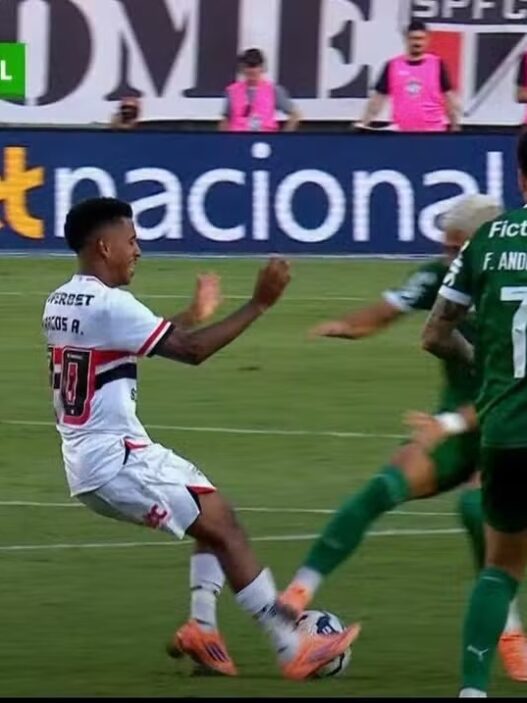 São Paulo vai acionar a FIFA e segue buscando conversas do VAR no clássico
