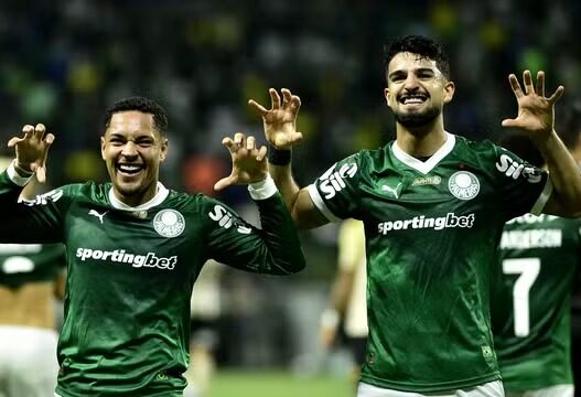 Flaco e Vitor Roque brilham e Palmeiras bate o Vasco no Allianz