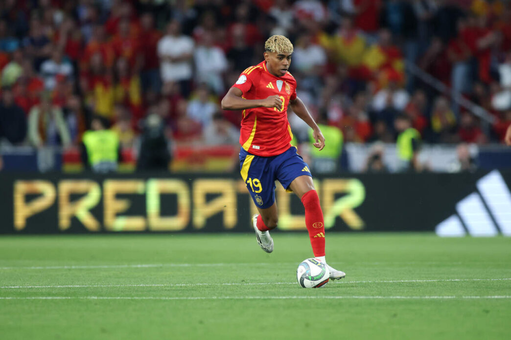 Deco revela detalhes da lesão de Yamal