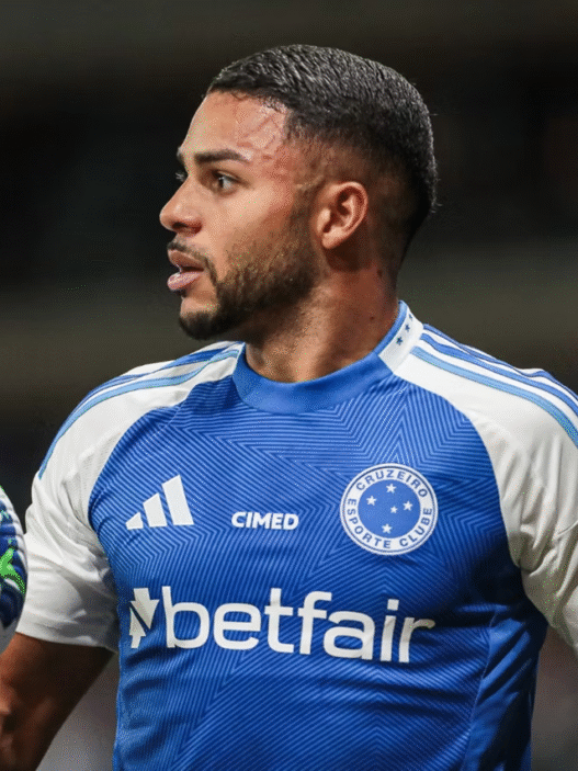 Wanderson sofre lesão grave e desfalca o Cruzeiro pelo restante da temporada