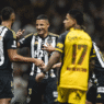 Atlético vence Sport por 3 a 1 e respira no Brasileirão