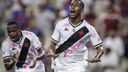 Vasco vence o Fortaleza no Castelão e consolida boa fase com Diniz