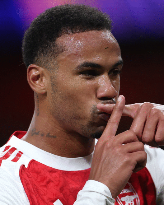 Arsenal joga bem e vence Atlético de Madrid