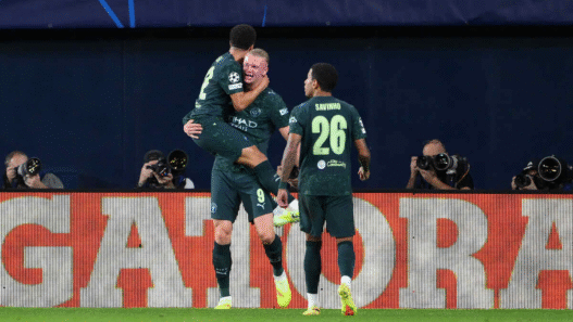 Manchester City faz partida segura e vence Villarreal na Champions League