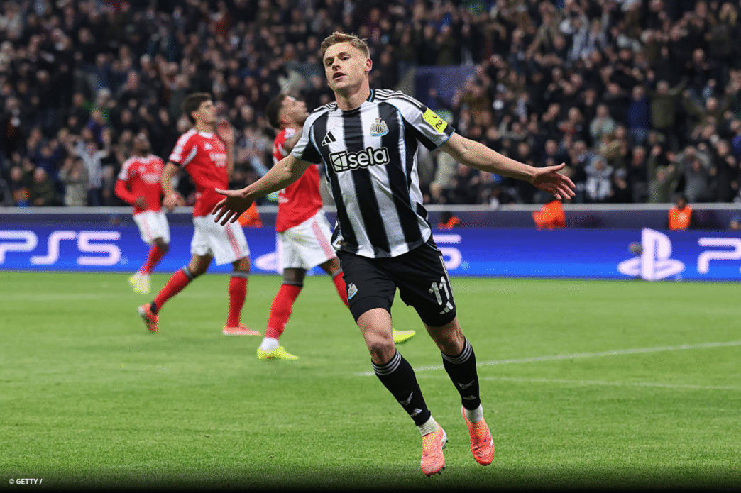 Newcastle domina e goleia o Benfica na Champions
