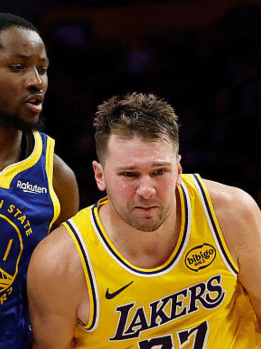 Warriors vencem Lakers na abertura da temporada com show de Jimmy Butler