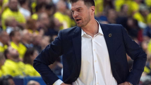 Tiago Splitter faz história e será o primeiro técnico brasileiro na NBA